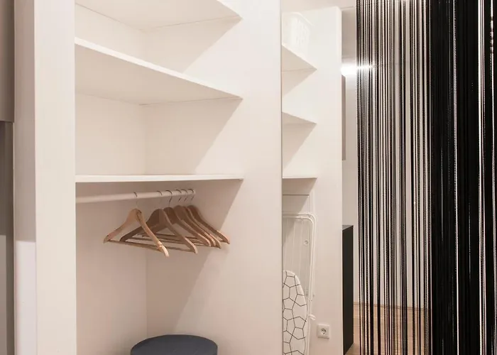 Happy מלון דירות