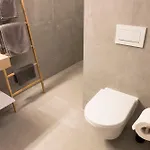Happy Aparthotel