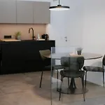 Happy Aparthotel