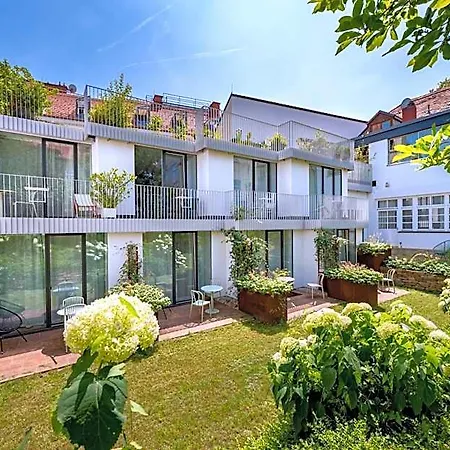 Happy Aparthotel Graz